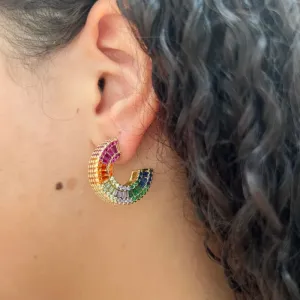 BRINCO ARGOLA PINO ZIRCONIAS COLORIDAS