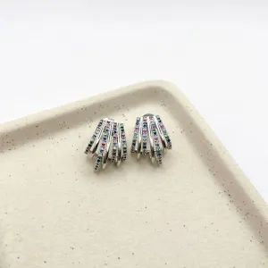 BRINCO EAR HOOK ZIRCONIAS COLORIDAS