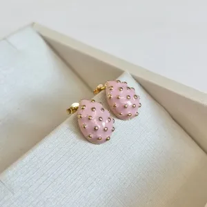 BRINCO GOTA RESINADO ROSA COM DETALHES