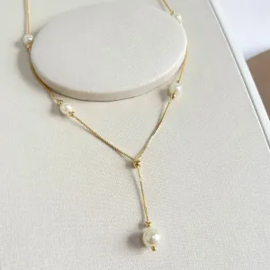 COLAR GRAVATA COM PÉROLAS