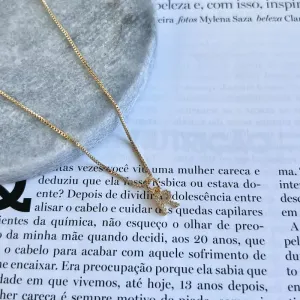 COLAR MINI LETRA CRAVEJADA - R