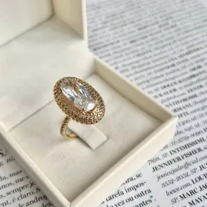 ANEL PEDRA OVAL COM MICRO ZIRCONIAS