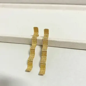 BRINCO CHAPA PALITO 6CM