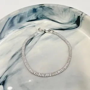 PULSEIRA RIVIERA BAGUETE COM FECHO RELÓGIO
