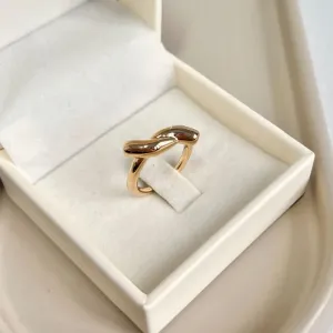 ANEL AJUSTÁVEL LISO ENTRELAÇE