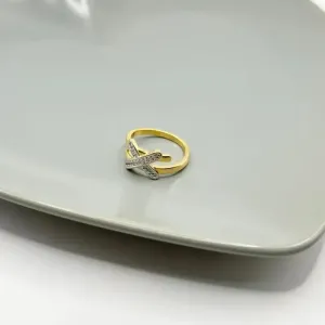 ANEL COM DETALHE EM X