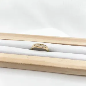 ANEL RETÂNGULAR CRAVEJADO