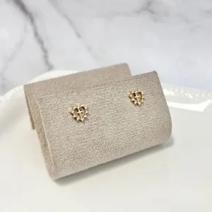 BRINCO CRUZ DENTRO DO CORAÇÃO DE PEDRINHAS