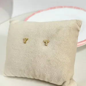 BRINCO SEGUNDO FURO LETRA CRAVEJADA - T