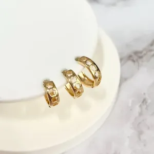 TRIO ARGOLAS ARTICULADAS COM FLORZINHAS VAZADAS