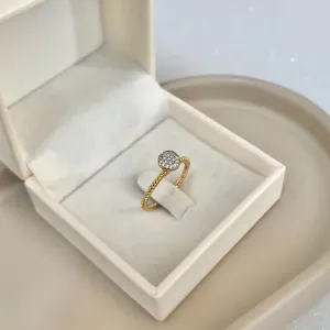 ANEL SOLITÁRIO CHUVERINHO COM VINCO