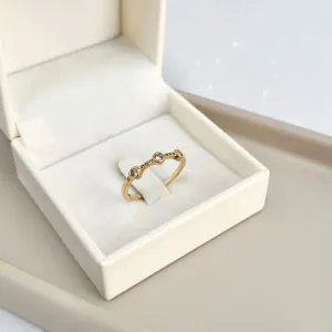 ANEL CRAVAÇÃO INGLESA 3 PEDRAS