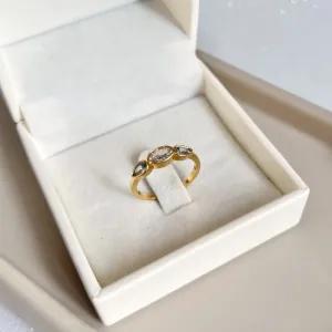 ANEL PEDRA EM GOTAS E OVAL