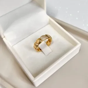 ANEL QUADRADOS COM MICRO ZIRCONIA