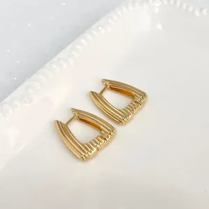 BRINCO ARGOLA QUADRADA LISTRADA 2,0CM