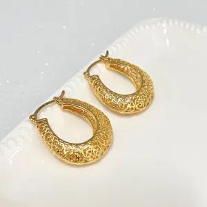 BRINCO ARGOLA RENDADA FECHO ITALIANO