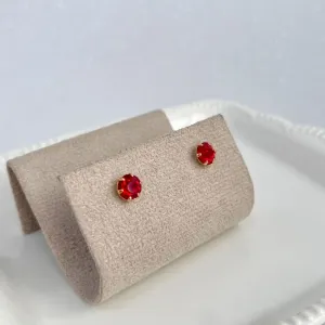 BRINCO PONTO DE LUZ STRASS 7MM - VERMELHO