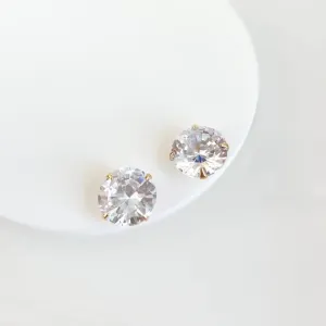 BRINCO PONTO DE LUZ TRADICIONAL12MM