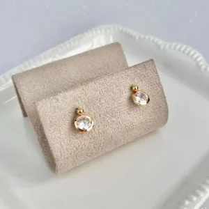 BRINCO ZIRCONIA COM ACABAMENTO E BOLINHA NO PINO