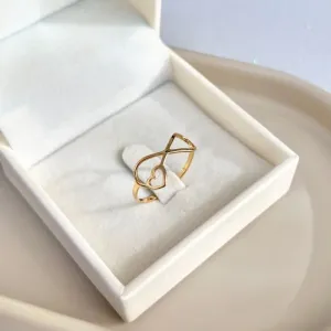 ANEL INFINITO COM CORAÇÃO