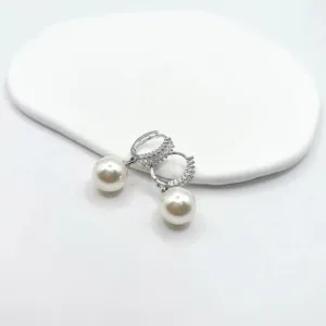 BRINCO ARGOLA BAGUETES COM PÉROLA PENDURADA