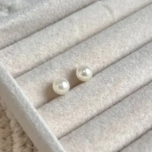BRINCO PÉROLA BRANCA 6MM