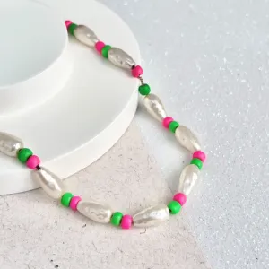 COLAR PÉROLA E COM MIÇANGA