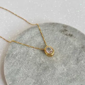 COLAR PONTO DE LUZ OVAL COM CRAVAÇÃO INGLESA