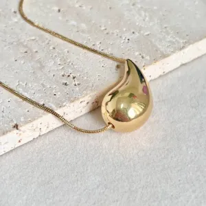 COLAR RABO DE RATO  COM PINGENTE DE GOTA