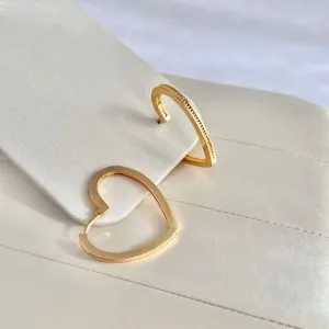 BRINCO ARGOLA ARTICULADA CORAÇÃO