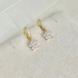 BRINCO ARGOLA CLICK FLOR DE ZIRCONIA