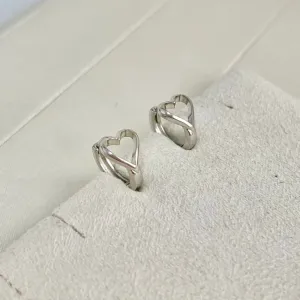 BRINCO ARGOLA CORAÇÃO VAZADO