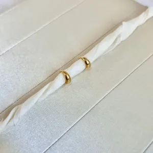 BRINCO MINI ARGOLINHA GOTA LISA