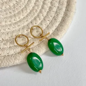 BRINCO PEDRA NATURAL VERDE ESMERALDA