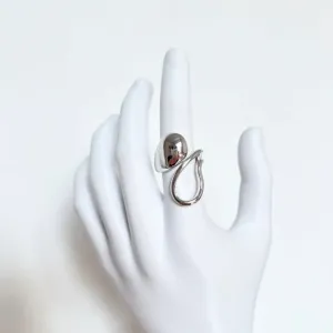 ANEL AJUSTÁVEL GOTA LISA E VAZADA