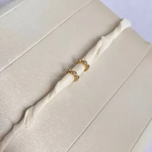 BRINCO ARGOLA FINA PEDRNHAS