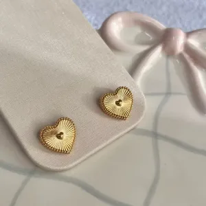 BRINCO CORAÇÃO 1,3CM