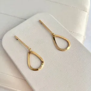 BRINCO PALITO COM GOTA VAZADA NA PONTA