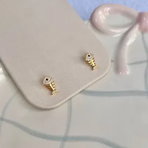 BRINCO PEIXE CRAVEJADO