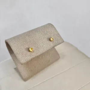 BRINCO PONTO DE LUZ AMARELO COM TARRAXA BABY