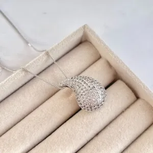 COLAR GOTA CRAVEJADA