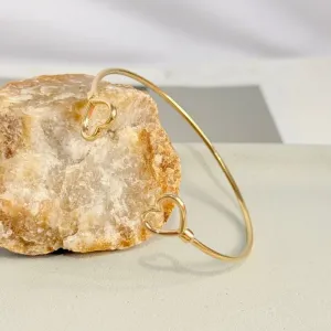 BRACELETE  2 CORAÇÕES VAZADOS