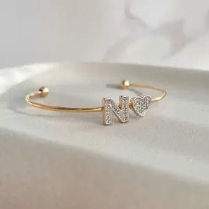 BRACELETE CORAÇÃO COM LETRA CRAVEJADO - N