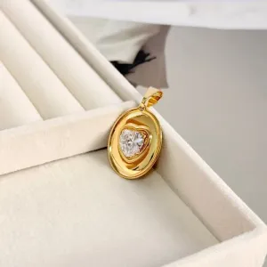 PINGENTE MEDALHA CORAÇÃO DE ZIRCONIA