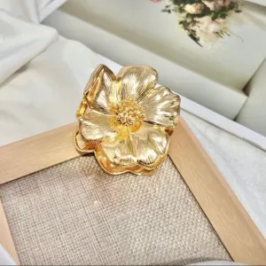 PRESILHAS PIRANHA FLOR