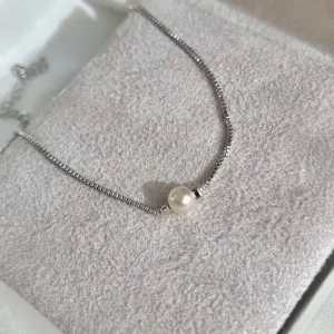 PULSEIRA DELICADA COM 1 PÉROLA