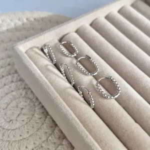 TRIO BRINCO ARGOLA OVAL DE MINI BOLINHAS