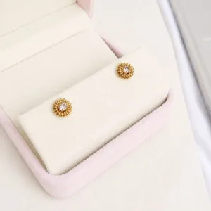 BRINCO PEDRINHA CRISTAL STRASS COM ACAMANETO EM MOLA