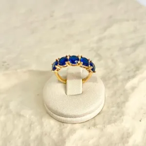 ANEL MEIO APARADOR COM 5 ZIRCONIAS AZUL BIC