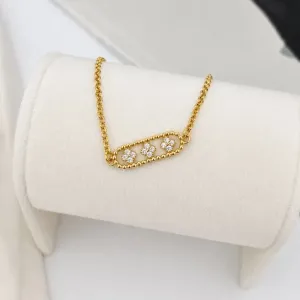 PULSEIRA ESTILO PLACA COM 3 TREVOS DE ZIRCONIA